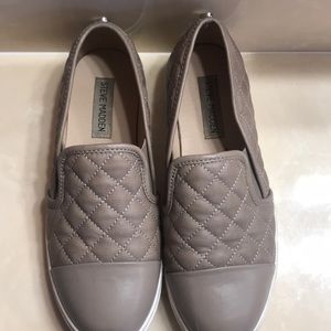 STEVE MADDEN 7M
